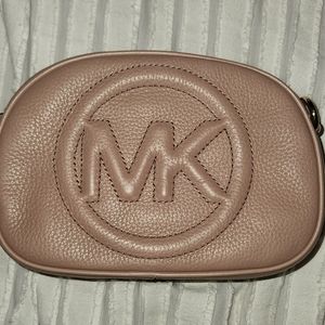 Small Michael Kors crossbody